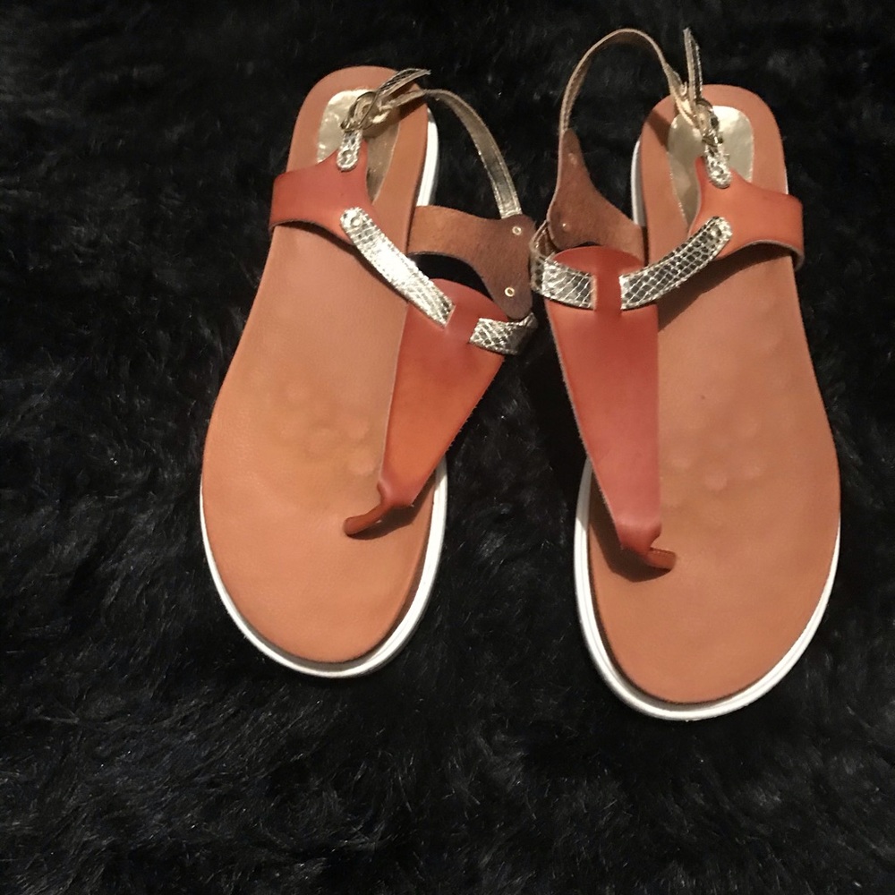 Sandals - Picture 3 of 3